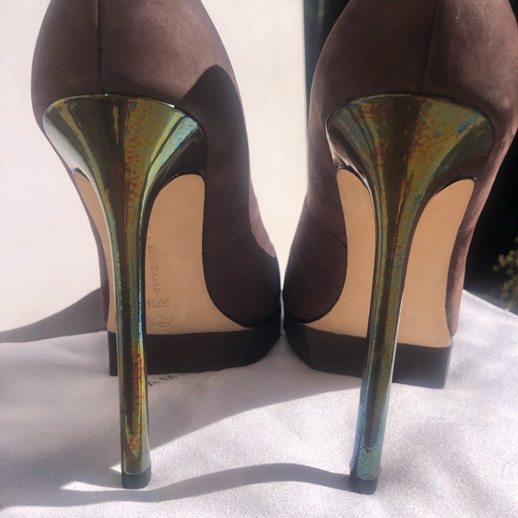 Camilla Skovgaard Pumps with "Saw" Platform, Metal Effect Heels. US 7, Euro 37. - Picture 5 of 14